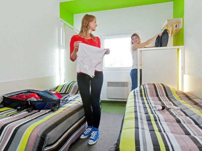 Hotelf1 Lyon Sud Oullins Renove 외부 사진